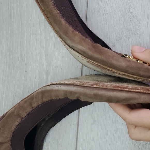 Tory Burch Womens CarolineElastic Logo Suede Slip On Ballet Flats sz 7.5 - Picture 11 of 13